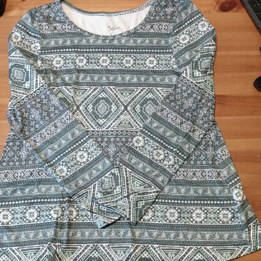 Girl's Geometric Patterned Top - Green